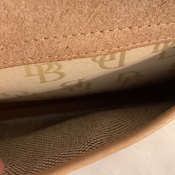 DOONEY & BOURKE SMALL DOMED POCKET SATCHEL - Picture 11 of 16